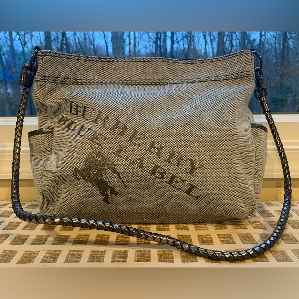 Authentic BURBERRY crossbody/sling blue label bag
